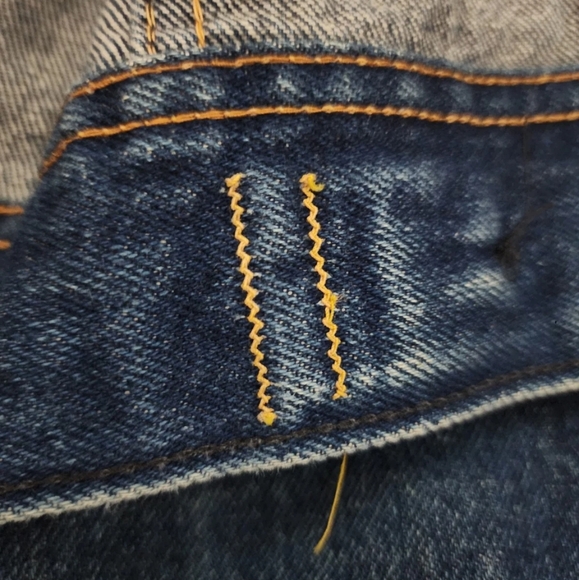 Vintage x 70s “made in USA” Lee Riders Two Pocket Denim Trucker Jacket - Picture 13 of 13